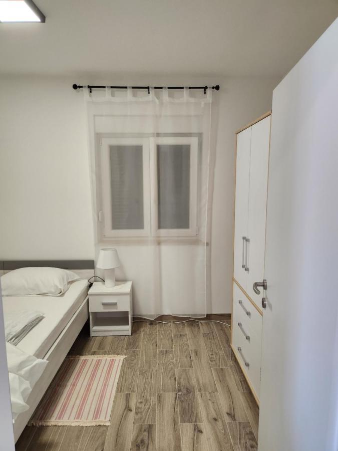 H&D Apartment Sumartin Exteriör bild